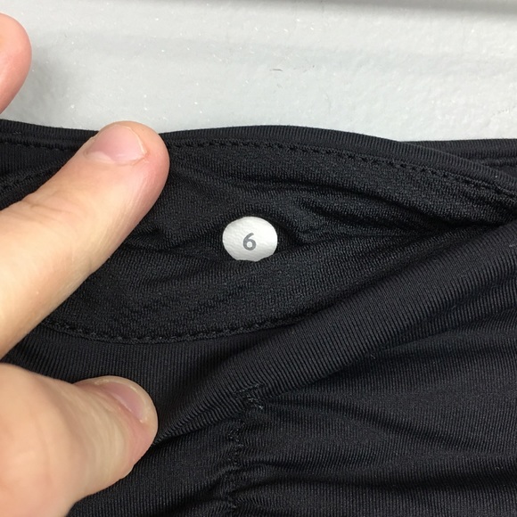 Lululemon Core Kicker Crop Black Capri Leggings - Picture 5 of 12